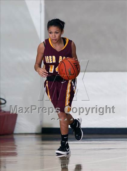 Thumbnail 2 in Deer Park vs. Pasadena Memorial (McDonald's Texas Invitational) photogallery.