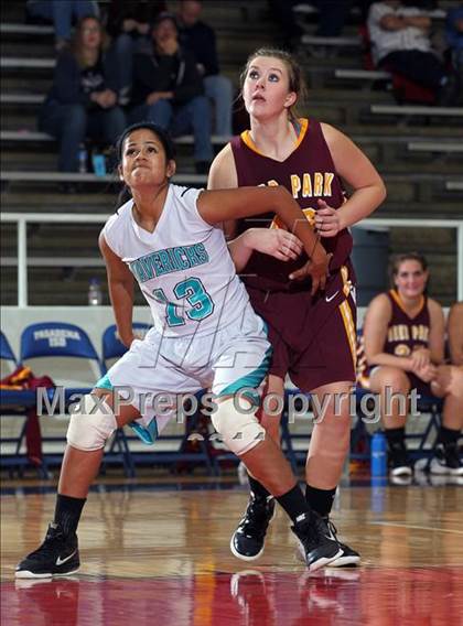 Thumbnail 1 in Deer Park vs. Pasadena Memorial (McDonald's Texas Invitational) photogallery.