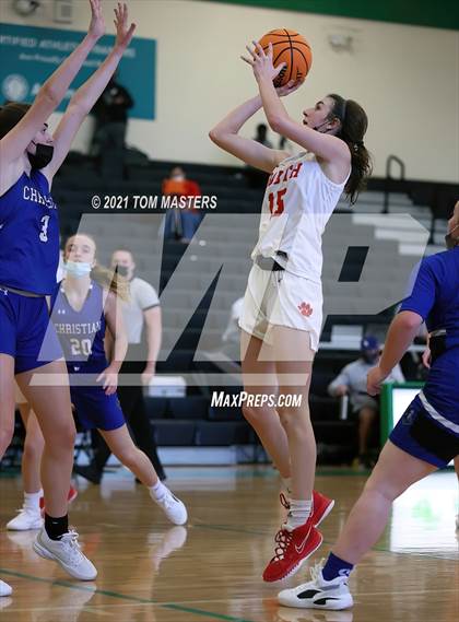 Thumbnail 2 in Charlotte Christian vs. South Mecklenburg photogallery.