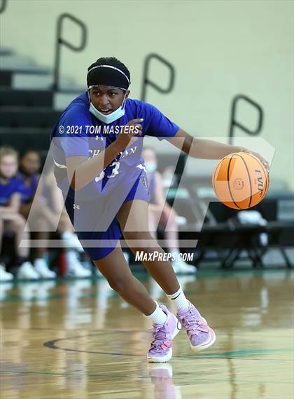Thumbnail 3 in Charlotte Christian vs. South Mecklenburg photogallery.