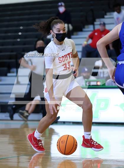 Thumbnail 1 in Charlotte Christian vs. South Mecklenburg photogallery.