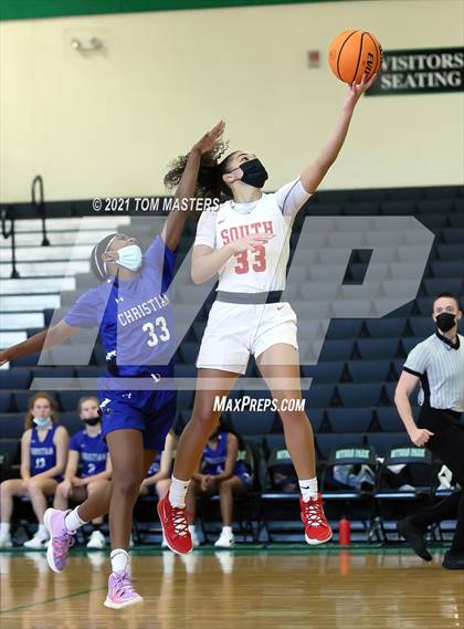 Thumbnail 2 in Charlotte Christian vs. South Mecklenburg photogallery.