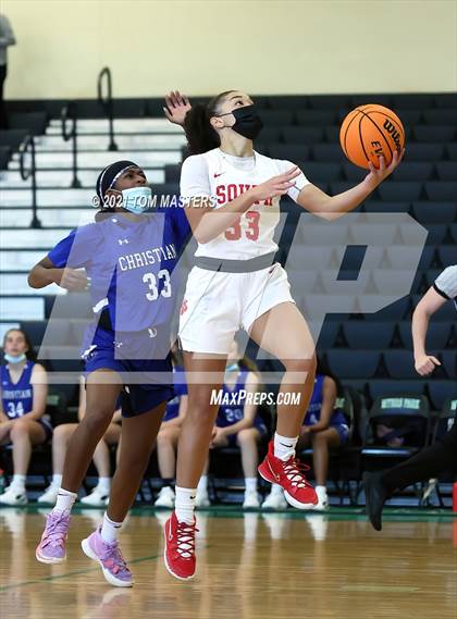 Thumbnail 3 in Charlotte Christian vs. South Mecklenburg photogallery.