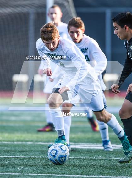 Thumbnail 3 in Olympian vs. Poway photogallery.