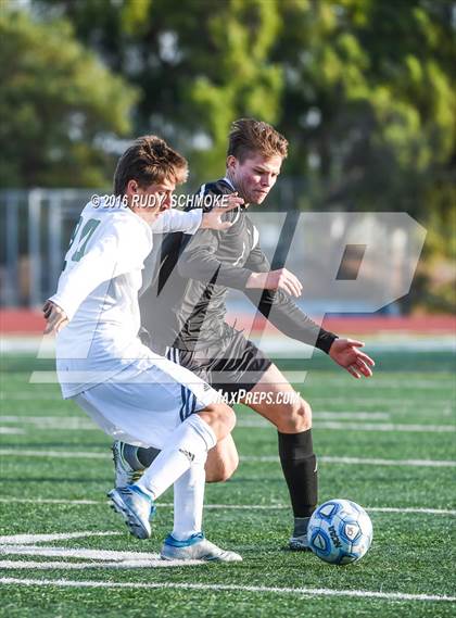Thumbnail 3 in Olympian vs. Poway photogallery.