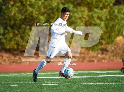 Thumbnail 3 in Olympian vs. Poway photogallery.