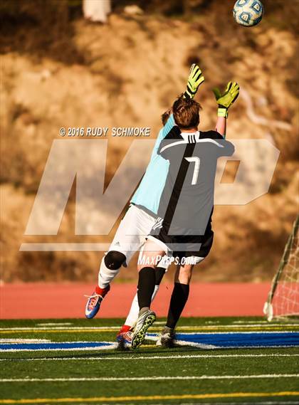 Thumbnail 3 in Olympian vs. Poway photogallery.