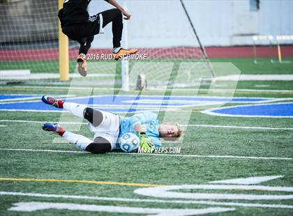Thumbnail 2 in Olympian vs. Poway photogallery.