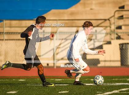 Thumbnail 2 in Olympian vs. Poway photogallery.