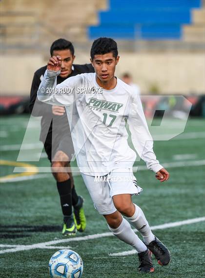 Thumbnail 2 in Olympian vs. Poway photogallery.