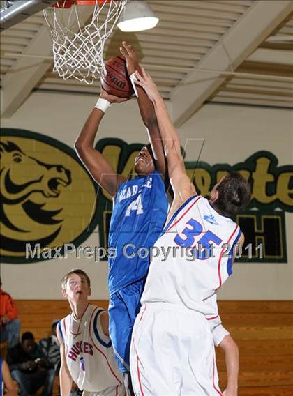 Thumbnail 1 in Bear Creek vs. Reno (Mark Macres Tournament) photogallery.