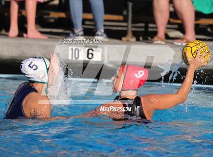Thumbnail 2 in Del Norte vs. San Clemente (San Diego Beaches Tournament) photogallery.