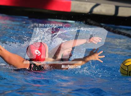Thumbnail 1 in Del Norte vs. San Clemente (San Diego Beaches Tournament) photogallery.