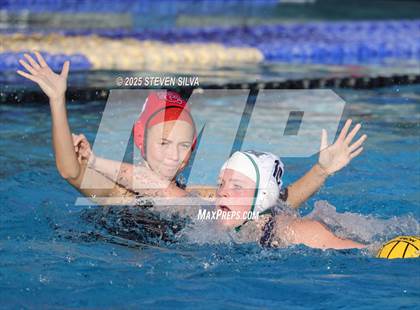 Thumbnail 1 in Del Norte vs. San Clemente (San Diego Beaches Tournament) photogallery.