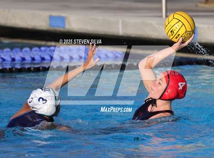 Thumbnail 1 in Del Norte vs. San Clemente (San Diego Beaches Tournament) photogallery.