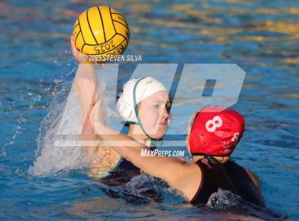 Thumbnail 2 in Del Norte vs. San Clemente (San Diego Beaches Tournament) photogallery.