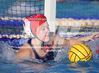 Thumbnail 2 in Del Norte vs. San Clemente (San Diego Beaches Tournament) photogallery.
