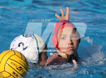Thumbnail 3 in Del Norte vs. San Clemente (San Diego Beaches Tournament) photogallery.
