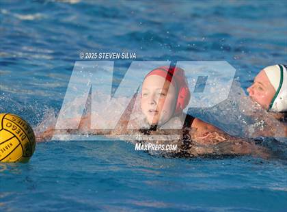 Thumbnail 1 in Del Norte vs. San Clemente (San Diego Beaches Tournament) photogallery.