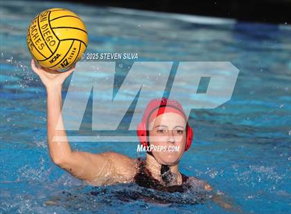 Thumbnail 2 in Del Norte vs. San Clemente (San Diego Beaches Tournament) photogallery.