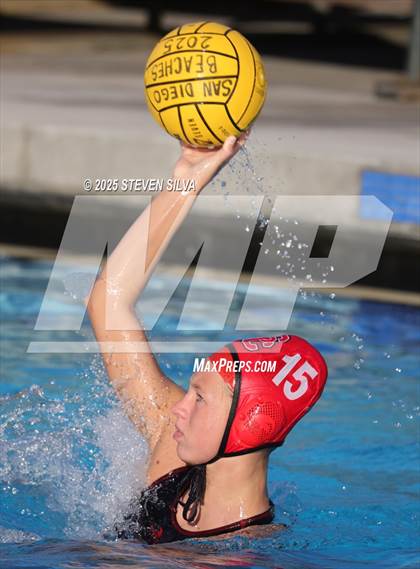Thumbnail 3 in Del Norte vs. San Clemente (San Diego Beaches Tournament) photogallery.