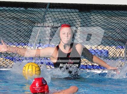 Thumbnail 3 in Del Norte vs. San Clemente (San Diego Beaches Tournament) photogallery.