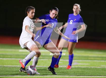Thumbnail 2 in Carondelet @ Foothill photogallery.