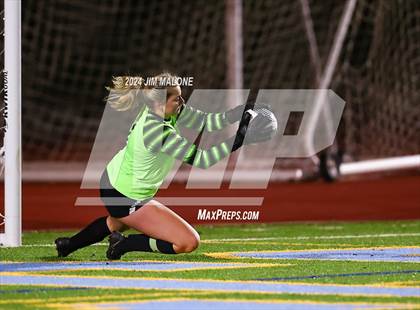 Thumbnail 2 in Carondelet @ Foothill photogallery.
