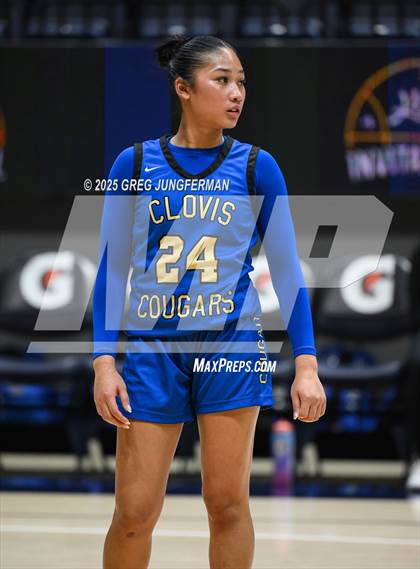 Thumbnail 3 in Clovis vs. Priory (Jason Kidd Invitational) photogallery.