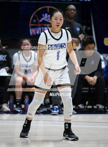 Thumbnail 1 in Clovis vs. Priory (Jason Kidd Invitational) photogallery.