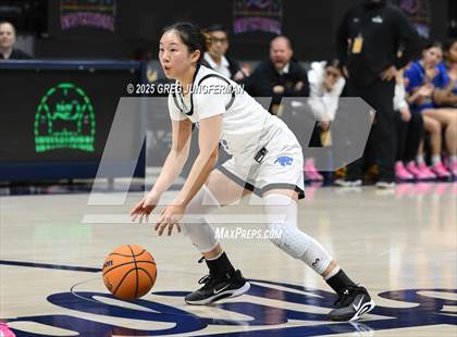 Thumbnail 1 in Clovis vs. Priory (Jason Kidd Invitational) photogallery.