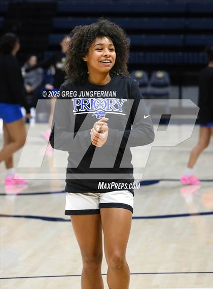 Thumbnail 1 in Clovis vs. Priory (Jason Kidd Invitational) photogallery.