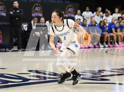 Thumbnail 3 in Clovis vs. Priory (Jason Kidd Invitational) photogallery.