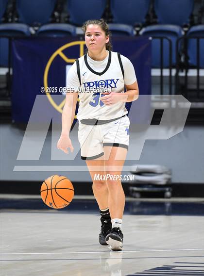 Thumbnail 2 in Clovis vs. Priory (Jason Kidd Invitational) photogallery.