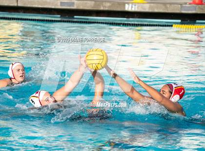 Thumbnail 3 in Oaks Christian vs Woodrow Wilson (Bill Barnett Holiday Cup) photogallery.