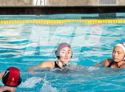 Thumbnail 1 in Oaks Christian vs Woodrow Wilson (Bill Barnett Holiday Cup) photogallery.