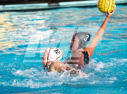 Thumbnail 2 in Oaks Christian vs Woodrow Wilson (Bill Barnett Holiday Cup) photogallery.