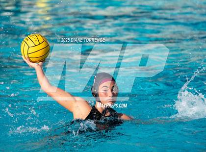 Thumbnail 2 in Oaks Christian vs Woodrow Wilson (Bill Barnett Holiday Cup) photogallery.