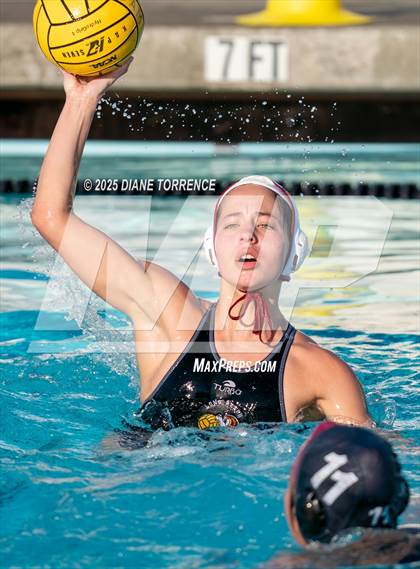 Thumbnail 2 in Oaks Christian vs Woodrow Wilson (Bill Barnett Holiday Cup) photogallery.