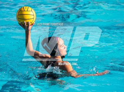 Thumbnail 1 in Oaks Christian vs Woodrow Wilson (Bill Barnett Holiday Cup) photogallery.