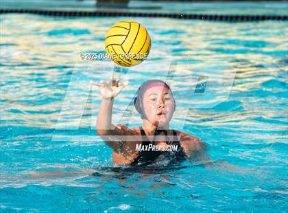 Thumbnail 1 in Oaks Christian vs Woodrow Wilson (Bill Barnett Holiday Cup) photogallery.
