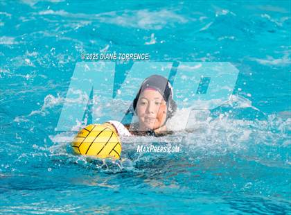 Thumbnail 2 in Oaks Christian vs Woodrow Wilson (Bill Barnett Holiday Cup) photogallery.