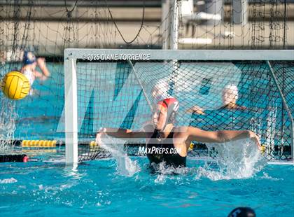 Thumbnail 1 in Oaks Christian vs Woodrow Wilson (Bill Barnett Holiday Cup) photogallery.