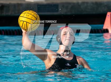Thumbnail 3 in Oaks Christian vs Woodrow Wilson (Bill Barnett Holiday Cup) photogallery.