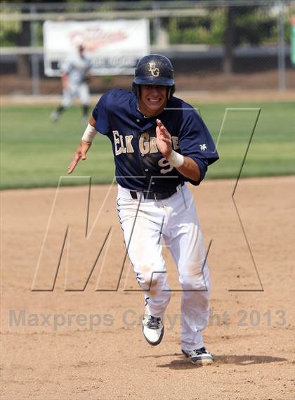 Thumbnail 2 in Elk Grove vs Yuba City (Boras Classic - North Bracket) photogallery.