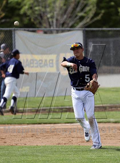 Thumbnail 3 in Elk Grove vs Yuba City (Boras Classic - North Bracket) photogallery.