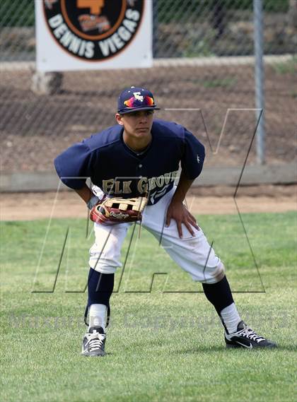 Thumbnail 2 in Elk Grove vs Yuba City (Boras Classic - North Bracket) photogallery.