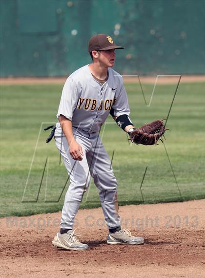 Thumbnail 2 in Elk Grove vs Yuba City (Boras Classic - North Bracket) photogallery.