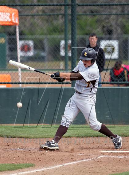 Thumbnail 2 in Elk Grove vs Yuba City (Boras Classic - North Bracket) photogallery.