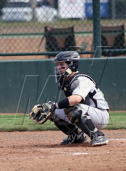 Thumbnail 1 in Elk Grove vs Yuba City (Boras Classic - North Bracket) photogallery.